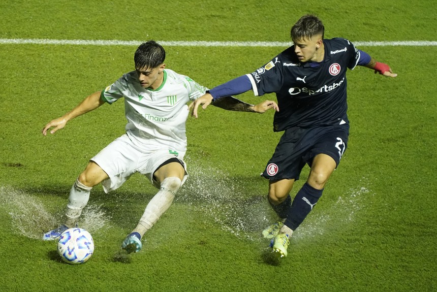 Independiente se mide frente a Banfield en Avellaneda por el Torneo ...